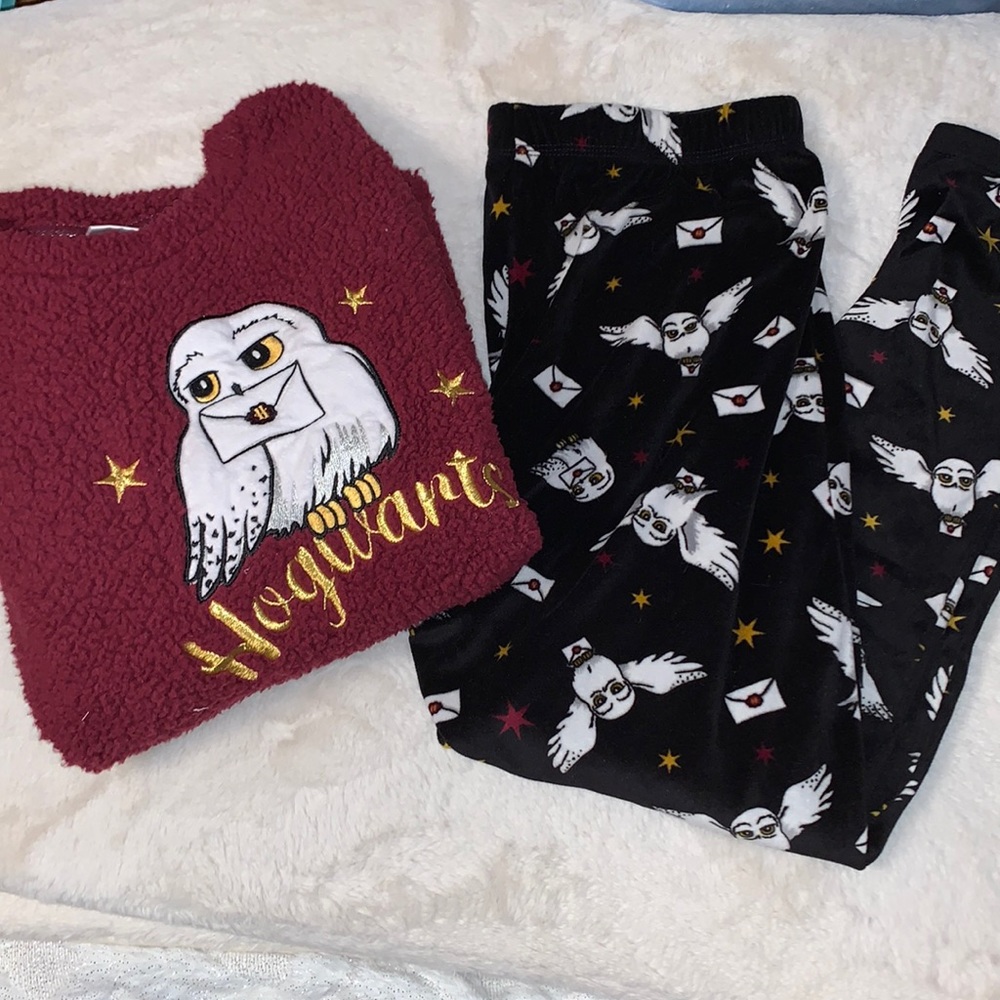 Small Harry Potter Hogwarts fleece owl pajama set